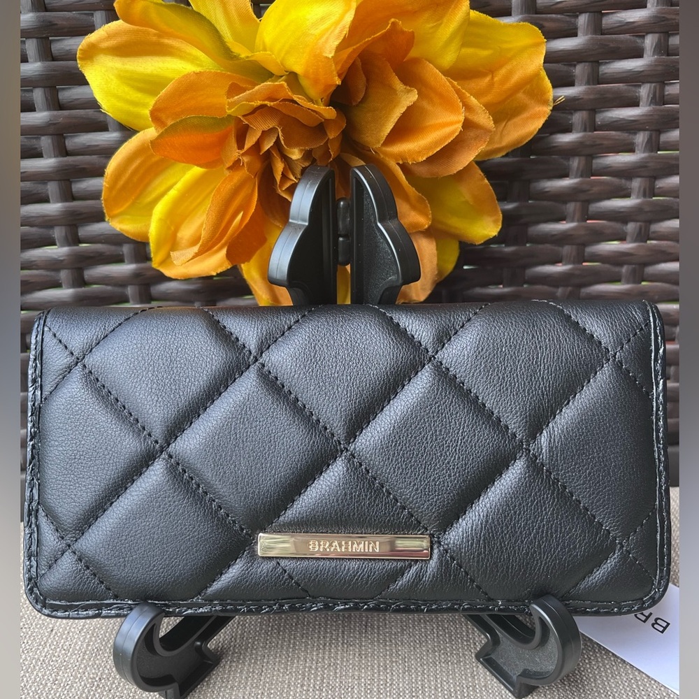 NWT Brahmin Ady Black Duval Wallet